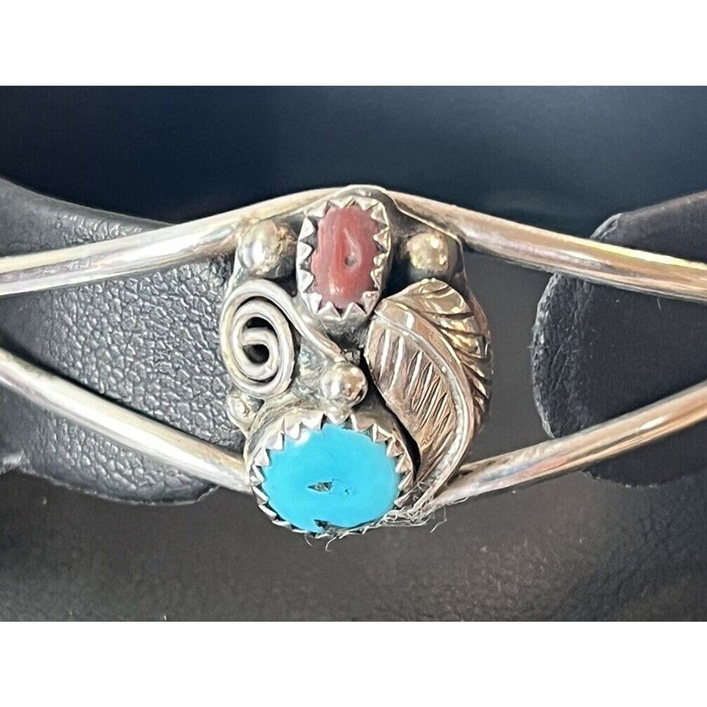 Sterling Silver Native American Turquoise And Coral Vintage Cuff. 6.25 Diameter